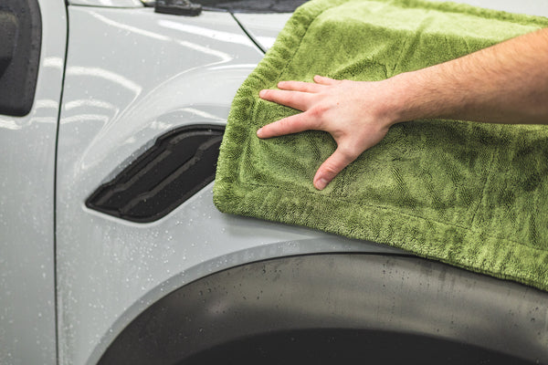 The Liquid8r M22 Drying Towel - Case