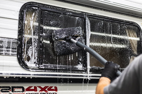 Mitt on a Stick Pro+ The Rag Company Edition