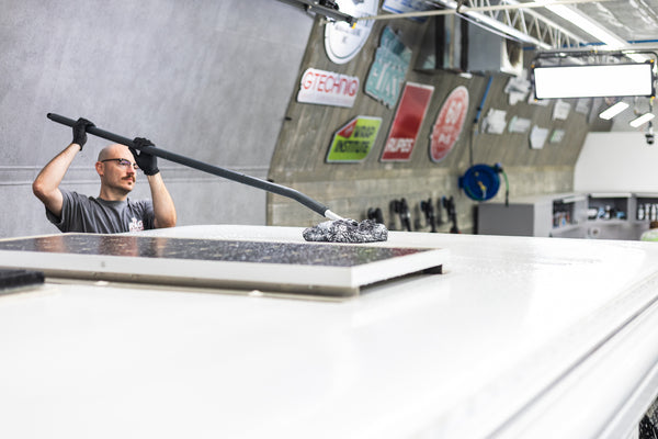 Mitt on a Stick Pro+ The Rag Company Edition