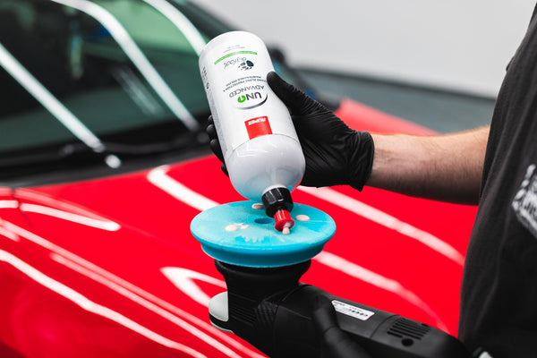 Rupes LHR Mark V 15 and Uno Advanced pouring on a pad.