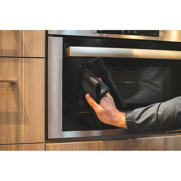 TRC Diamond Weave Glass & Window Towel Black 16x16 Example