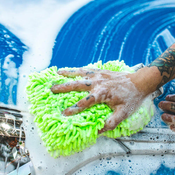 TRC Chenille Wash Mitt Green Example