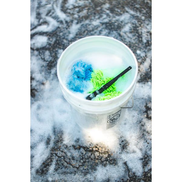 Detail Factory Boars Hair Black Long Handle Brush Example