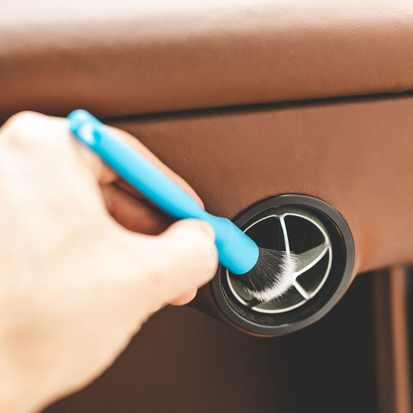 Detail Factory Crevice Mini Synthetic and Boar Hair Detailing Brush Combo Pack Blue Example