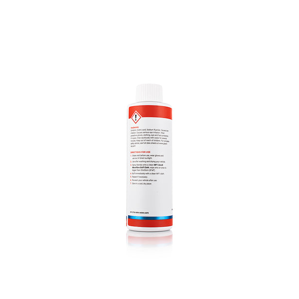 A 250ml spray bottle of W9 Water Spot Remover from Gtechniq