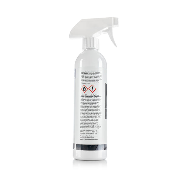 A spray bottle of Stjarnagloss Matt Finish Detailer label on a white background.