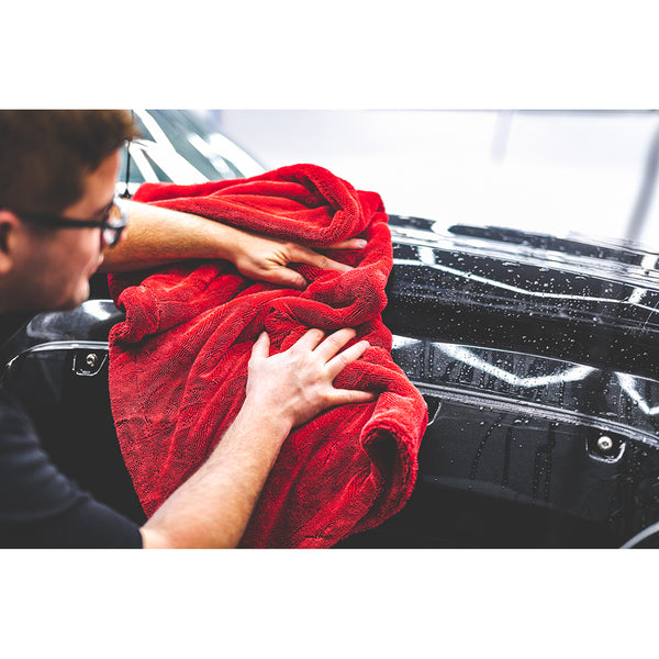 The Rag Company 1500 Drying Towel Red Demo