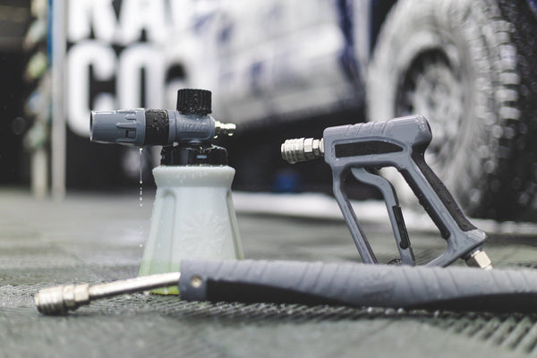 foam cannon, spray gun and spray wand pressure washer accessories
