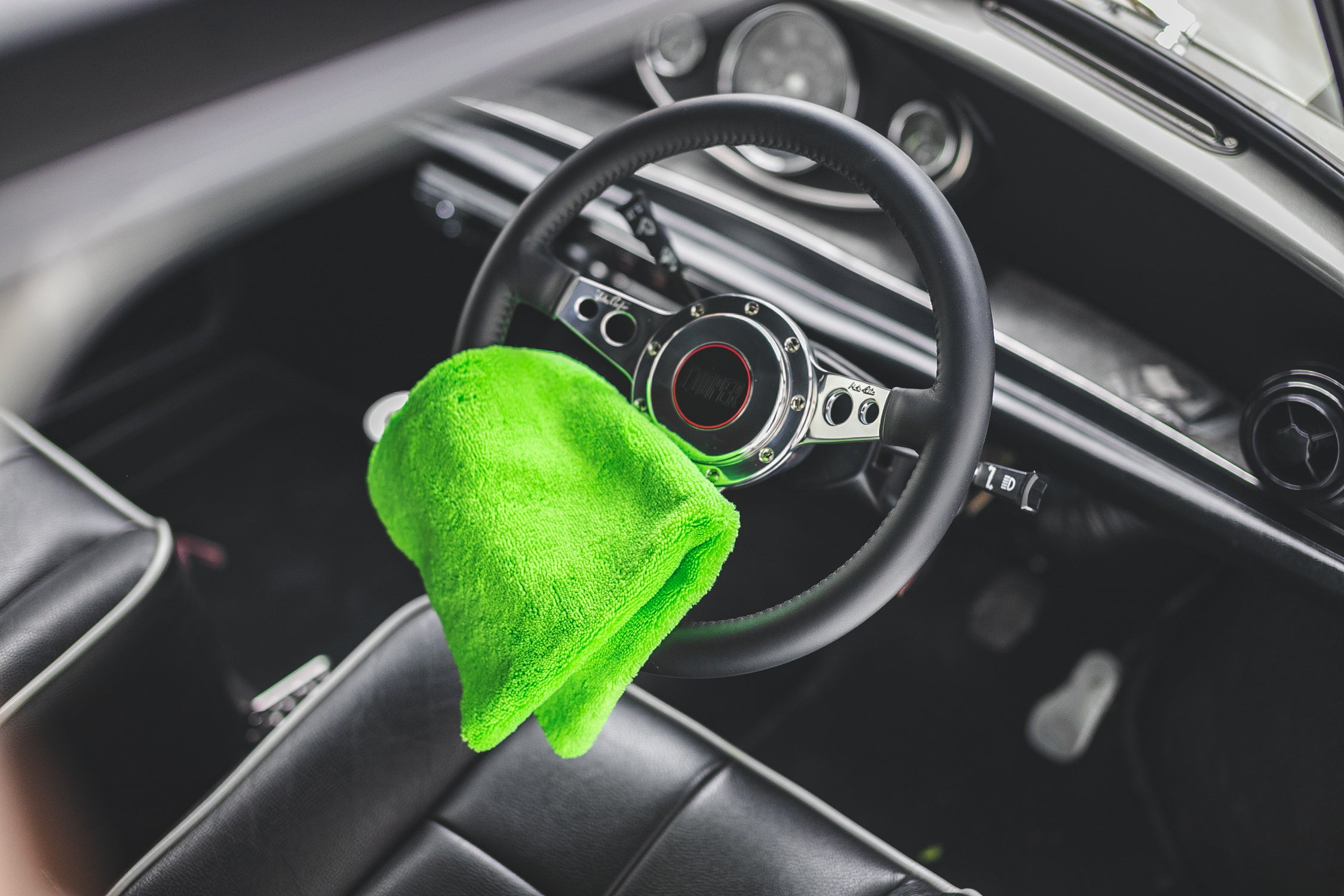 Microfiber Interior Detailing | The Rag Company