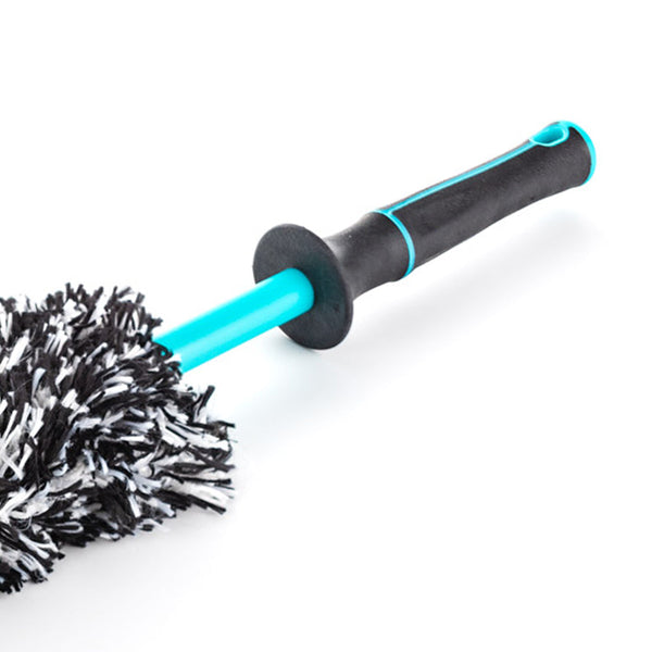 Detail Factory Wheel brush Kit Riptide Close Up view of the handle on a white background.