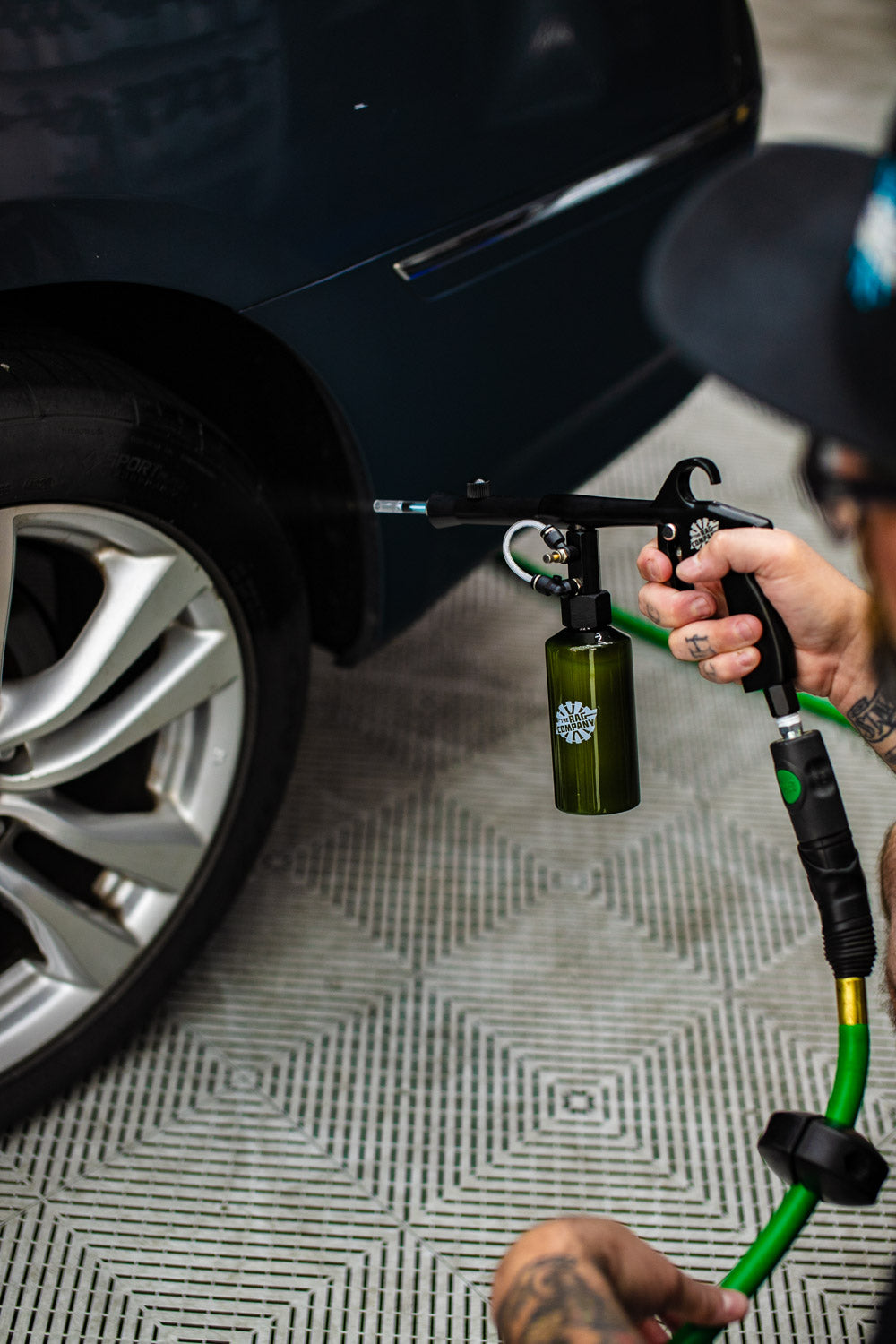 Ultra Air Spray Applicator Tool | The Rag Company