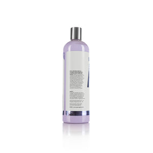 The back of a bottle of Stjarnagloss Skara on a white background.