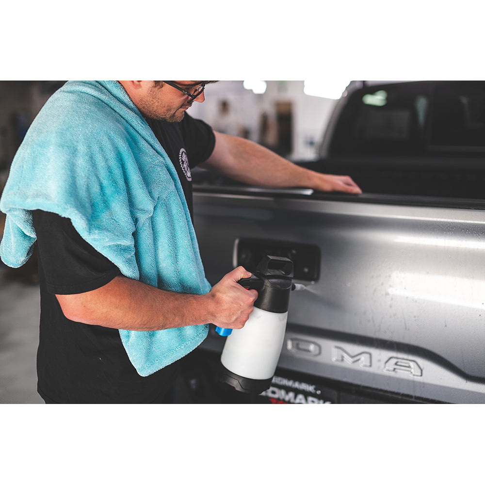 The Rag Company - The Liquid8r - Absorbent 70/30 Blend Microfiber Drying  Towel for Cars, Trucks, SUVs, Safe for Detailing + Scratch Free, Twist  Loop