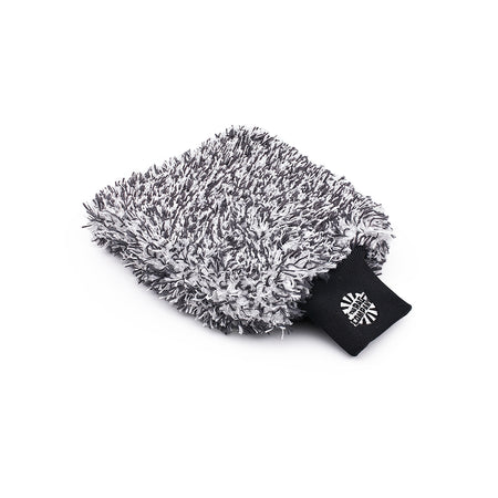 The Cyclone Ultra Wash Mitt